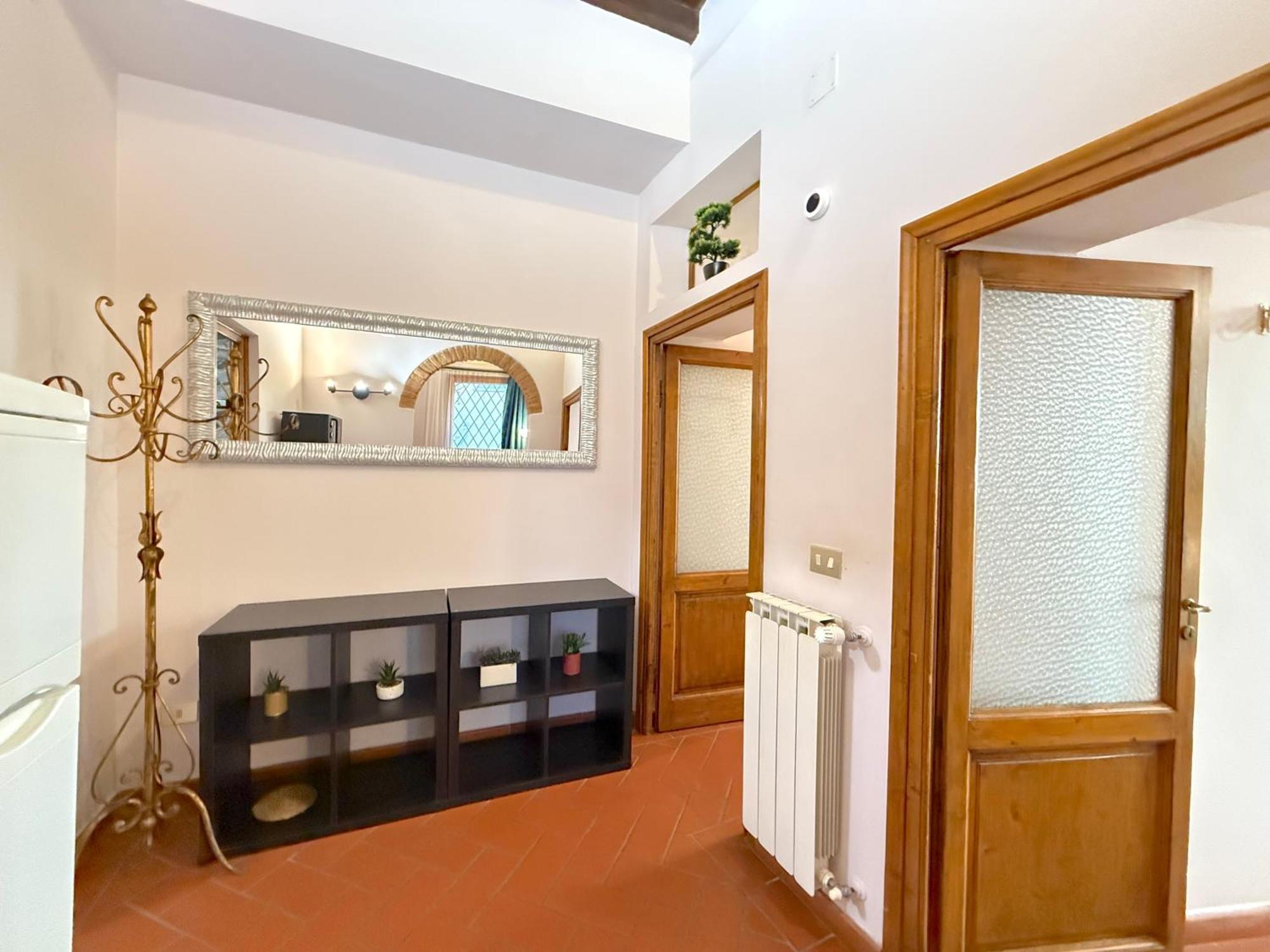 Guelfa Courtyard Retreat